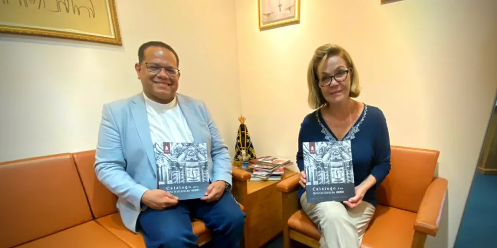 PROCULT entrega primeiro Catálogo do Inventário ARQRIO