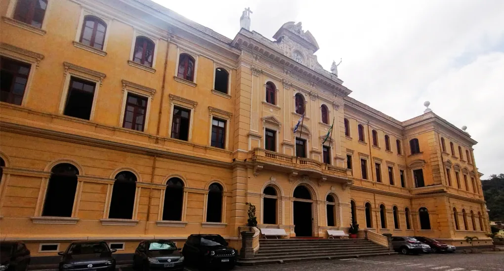 PROCULT faz visita ao Colégio Anchieta em Nova Friburgo/RJ para desenvolvimento da administração de projeto para o restauro do bloco do teatro